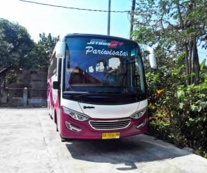 Bus pariwisata jogja 22
